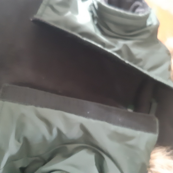 North Fetch Athletics Dog Parka - Picture 9 of 15